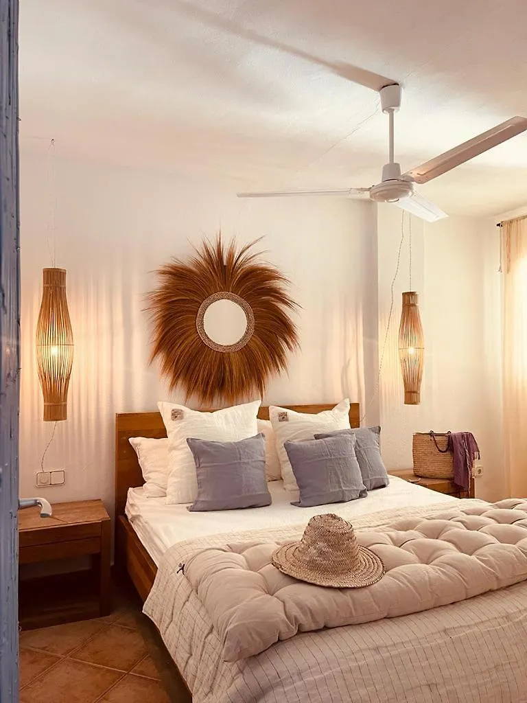 Apartment Attico Fronte Mare Espardell19 Es Pujols Spain